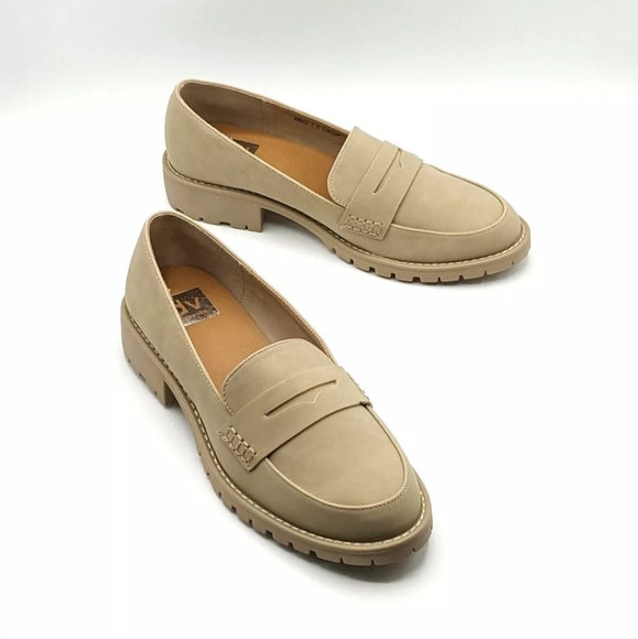 dv by Dolce Vita “Crisp” Classic Penny Loafer/Lug Sole Block Heel (Dune/Tan) NEW - Picture 2 of 16